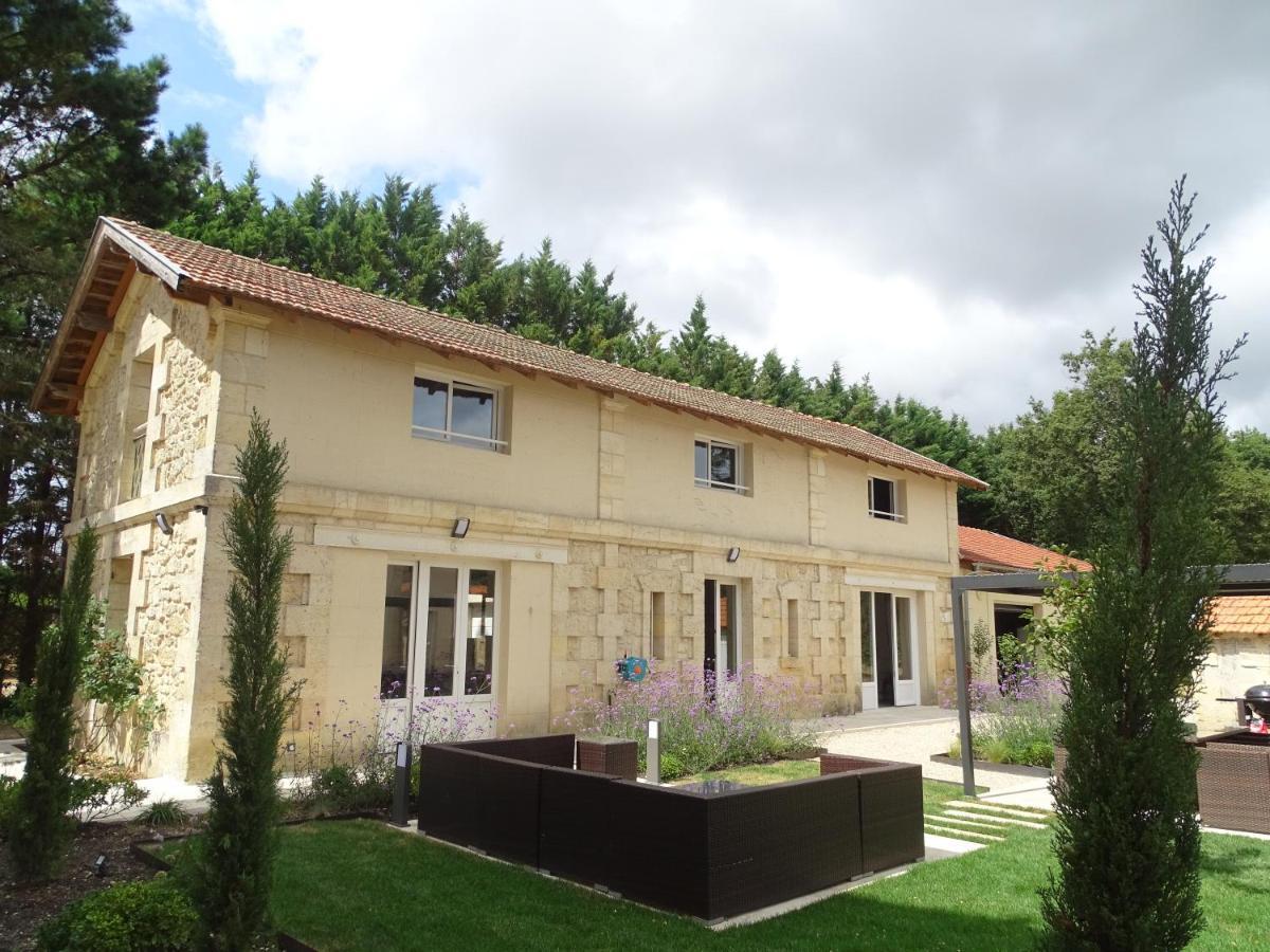 Château Lacroix de Civrac 4 étoiles, 3 ch, 7 pers Exterior foto